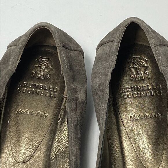 Brunello Cucinelli Feminine Suede Monili Flats size 36